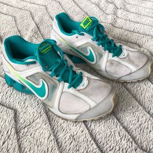 Women’s Nike Reax Run Athletic Shoes